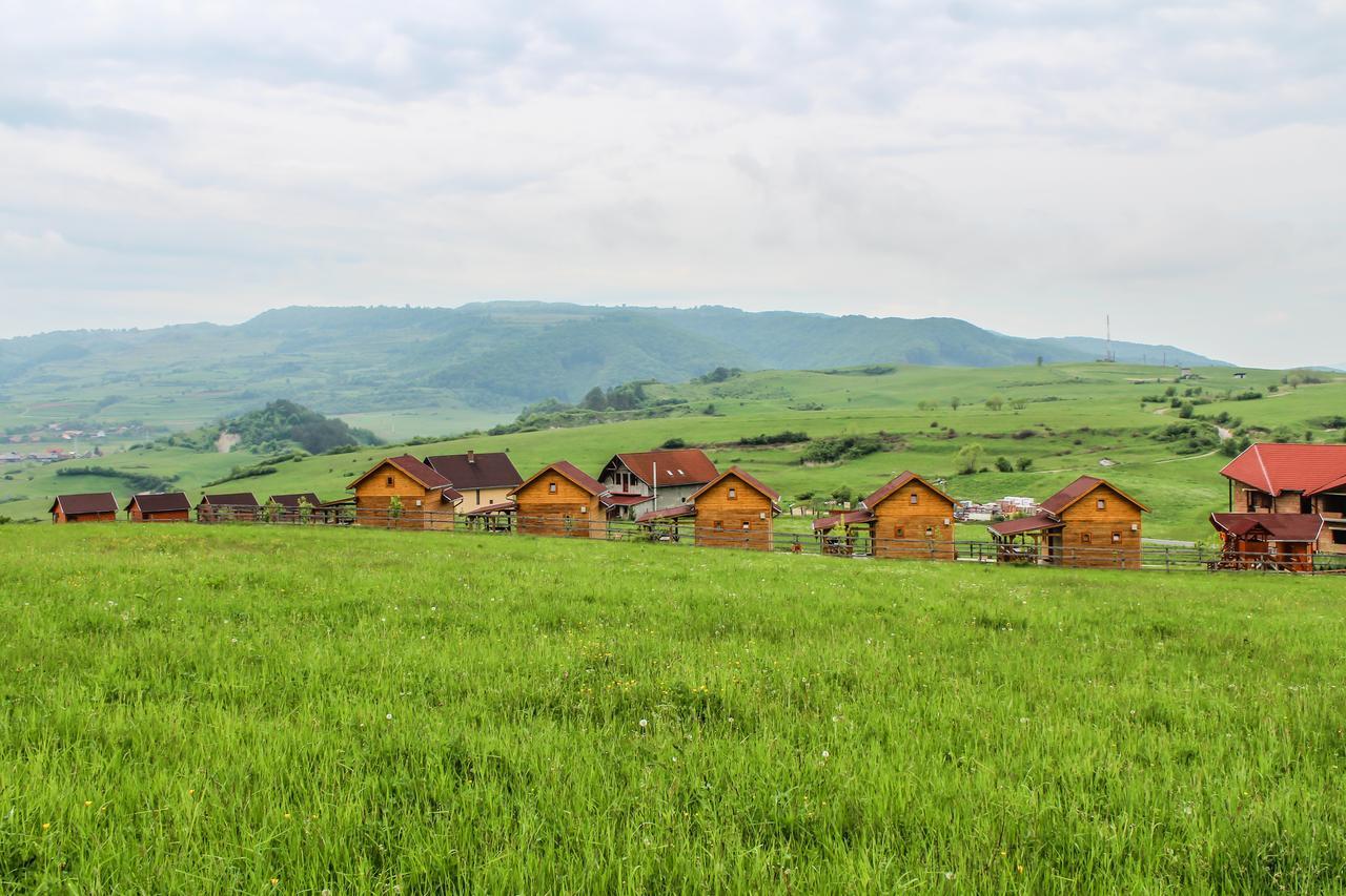 Mano Kulcsoshazak Holiday home *